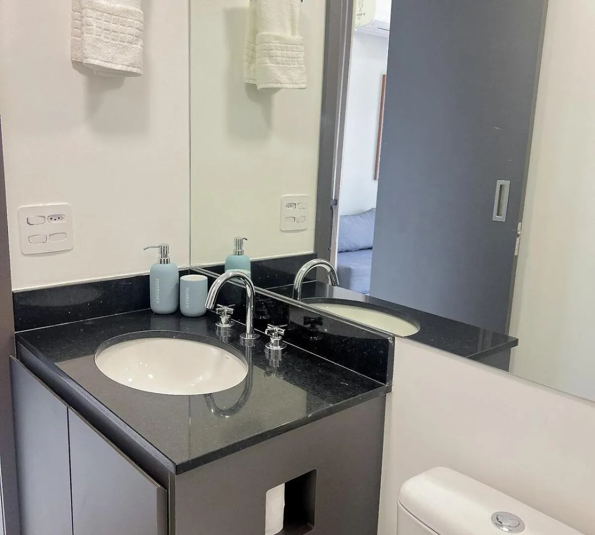Apartment Modern Studio Brooklin 230 Meters From The Subway Sao Paulo Brazil