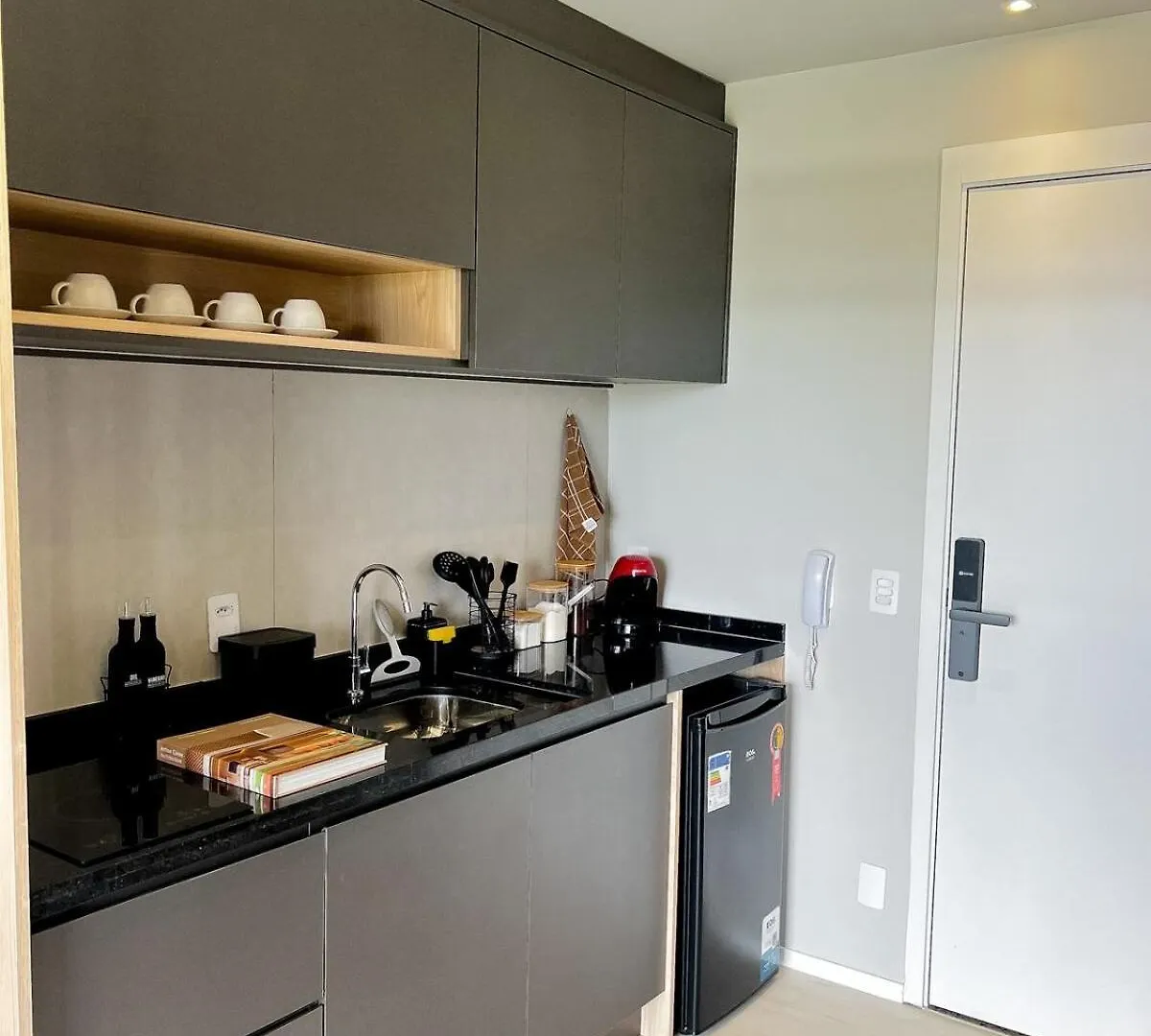 Modern Studio Brooklin 230 Meters From The Subway Sao Paulo Apartment